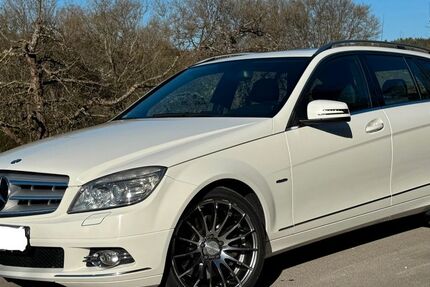 Mercedes-Benz C 350 207.900 km 9.499 &euro; Holzgerlingen 71088