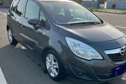 Opel Meriva 124.000 km 4.500 &euro; Köngen 73257