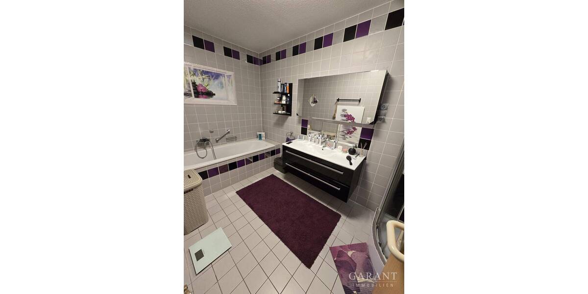 Etagenwohnung Herrenberg Haslach - 3 Zimmer, 85 m&sup2;, 310.000&euro; | Angebot:25746413