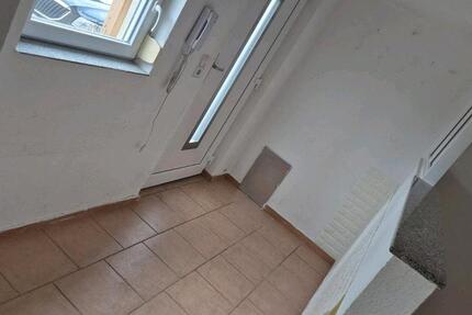 Wohnung Reutlingen - 2.5 Zimmer, 70 m&sup2;, 850&euro; | Angebot:26049583