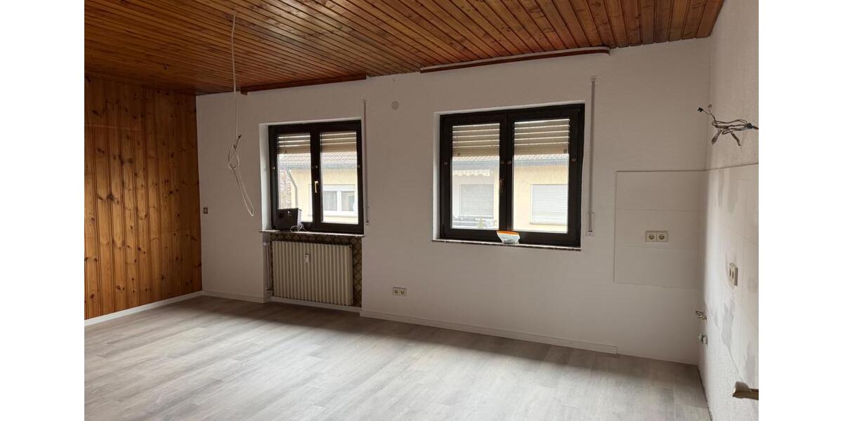 Maisonettenwohnung Böblingen Dagersheim - 5.5 Zimmer, 160 m&sup2;, 1.900&euro; | Angebot:25754375