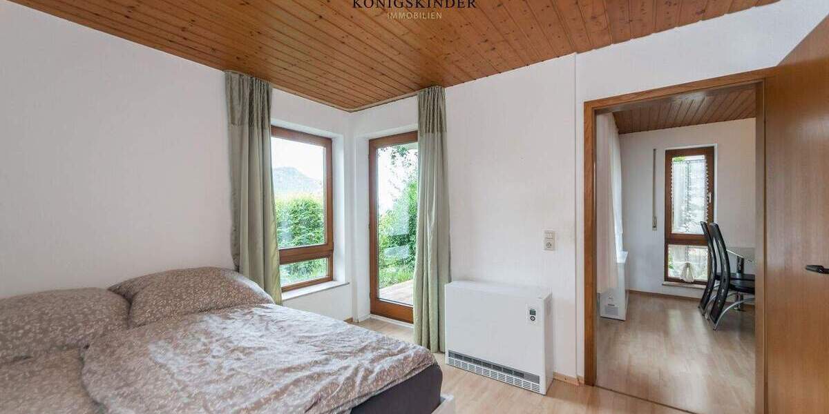 Etagenwohnung Bad Urach - 2 Zimmer, 48 m&sup2;, 150.000&euro; | Angebot:25771580
