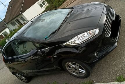 Ford Fiesta 119.296 km 5.600 &euro; Bitz 72475