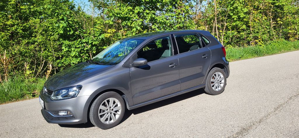 VW Polo 99.400 km 6.800 &euro; Owen 73277