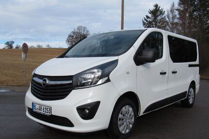 Opel Vivaro 311.000 km 7.999 &euro; Hechingen 72379