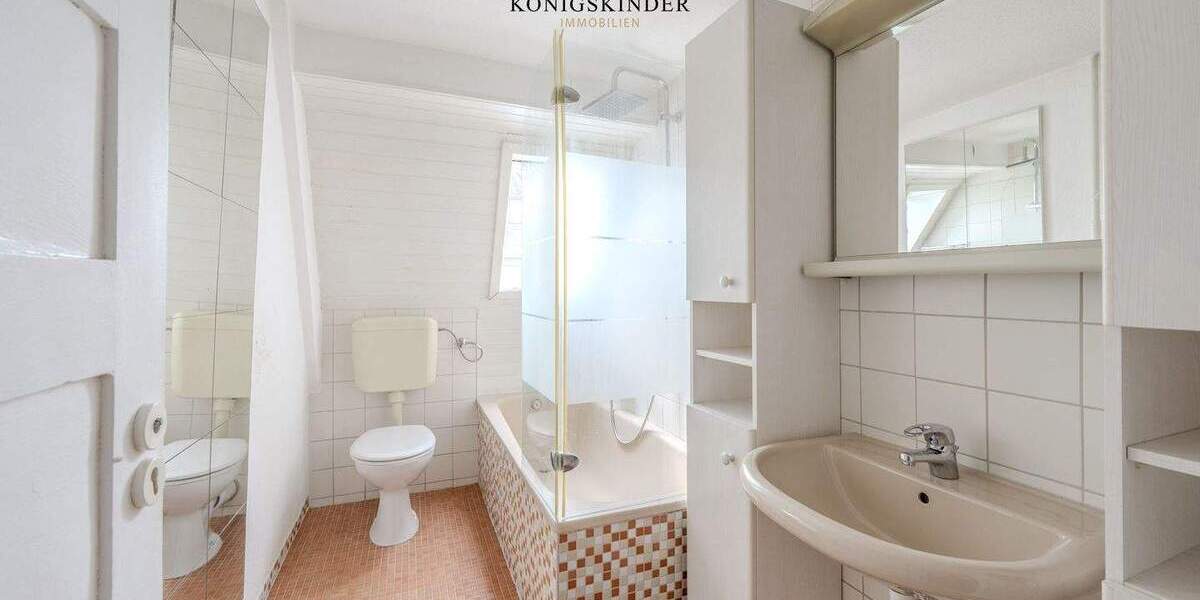 Mehrfamilienhaus, Wohnhaus Weil im Schönbuch - 7 Zimmer, 201 m&sup2;, 569.000&euro; | Angebot:25909482