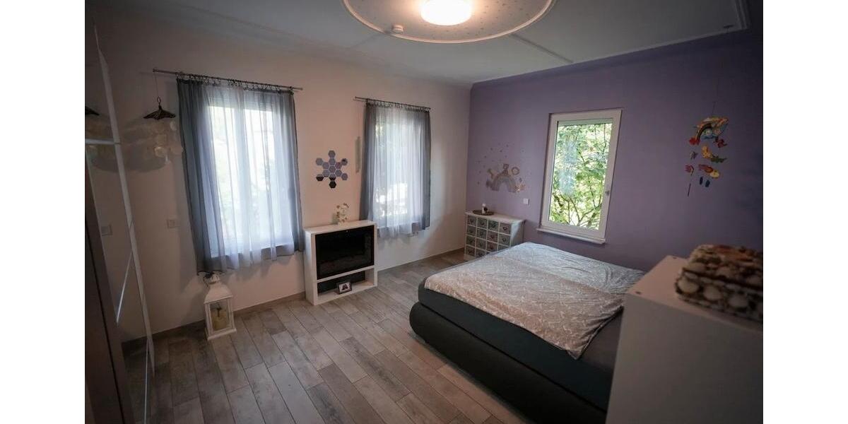Erdgeschoßwohnung Metzingen - 4.5 Zimmer, 114 m&sup2;, 579.000&euro; | Angebot:27550929