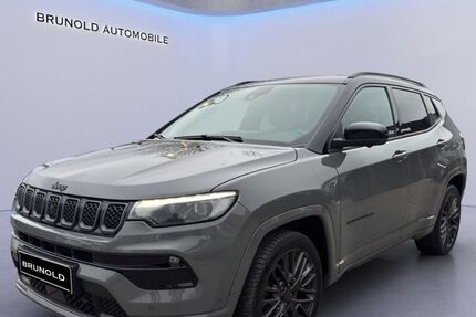 Jeep Compass 82.400 km 21.500 &euro; Reutlingen 72770