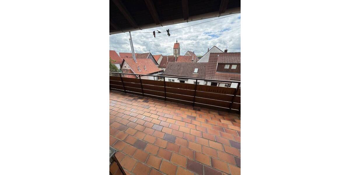 Einfamilienhaus Erkenbrechtsweiler - 8 Zimmer, 182 m&sup2;, 365.000&euro; | Angebot:26696197