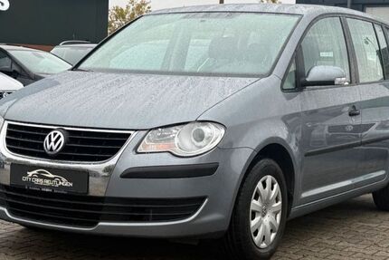 VW Touran 123.000 km 5.980 &euro; Reutlingen 72766