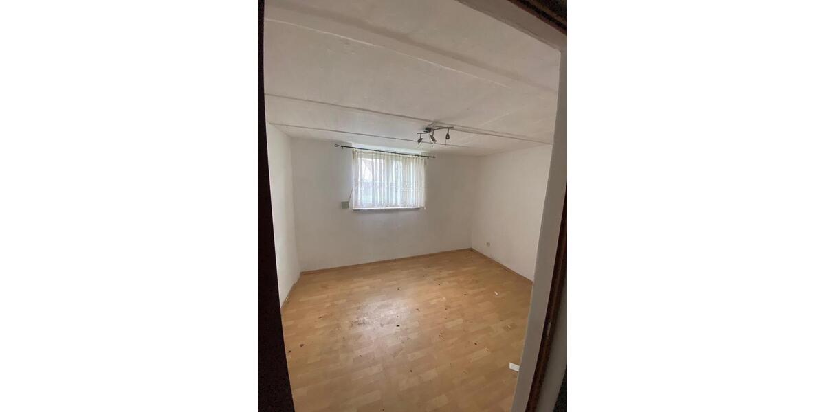 Bauernhaus, Landhaus Hechingen - 5 Zimmer, 148 m&sup2;, 132.000&euro; | Angebot:26066460