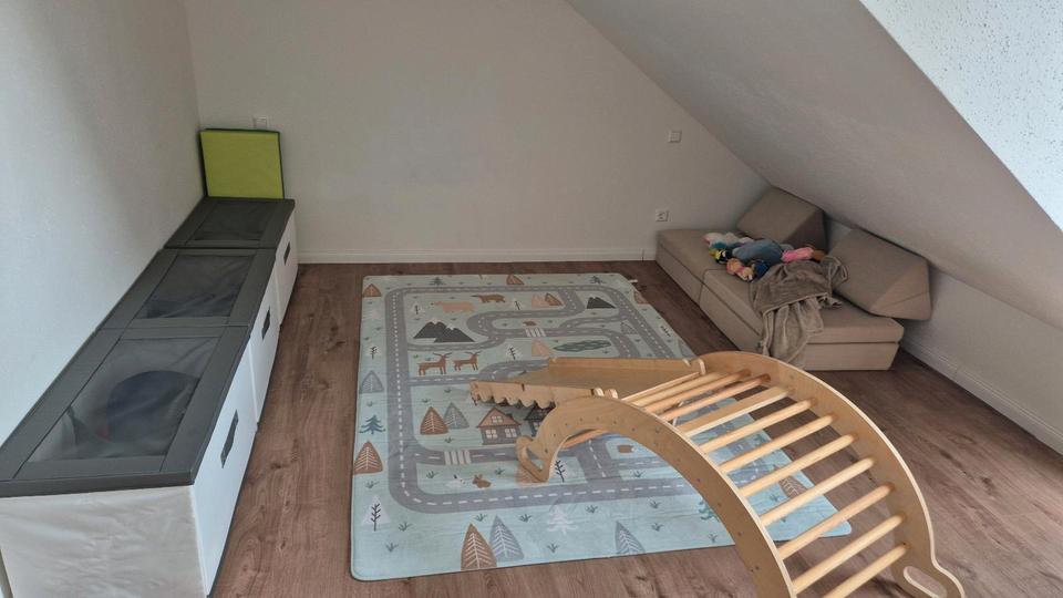 Etagenwohnung Bitz - 4 Zimmer, 85 m&sup2;, 1.160&euro; | Angebot:25875424