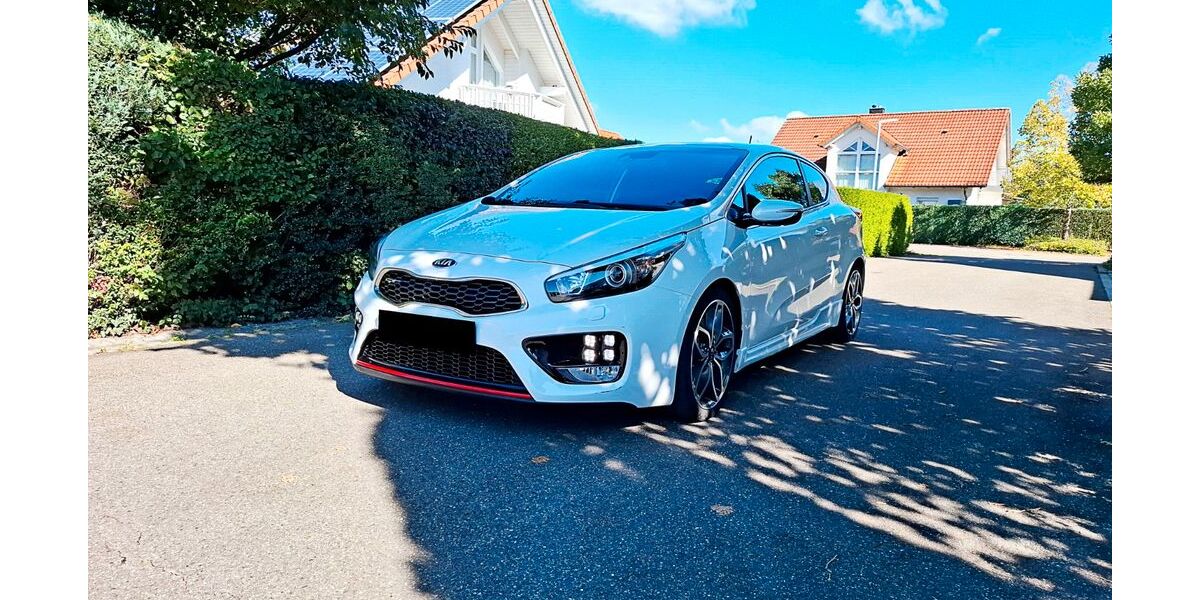 Kia ceed / Ceed 107.256 km 10.990 &euro; Hechingen 72379