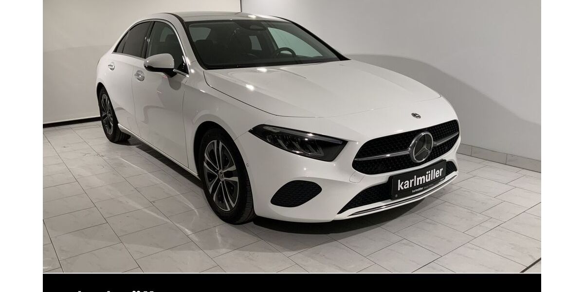 Mercedes-Benz A 200 16.900 km 30.940 &euro; Mössingen 72116