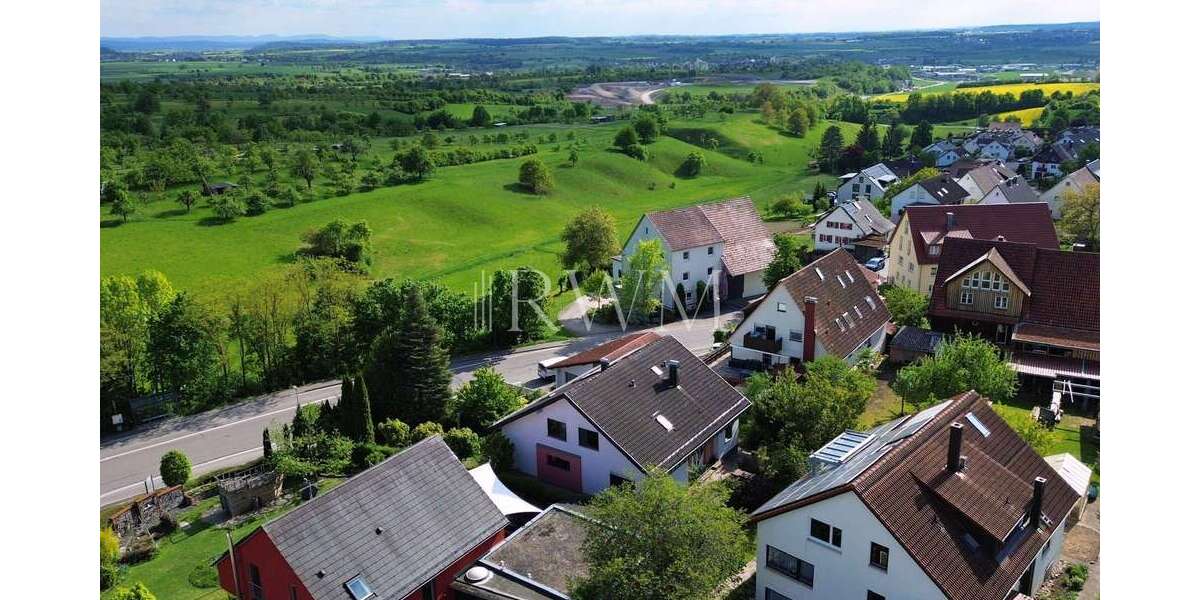 Einfamilienhaus Herrenberg - 9 Zimmer, 352 m&sup2;, 1.169.000&euro; | Angebot:25335454