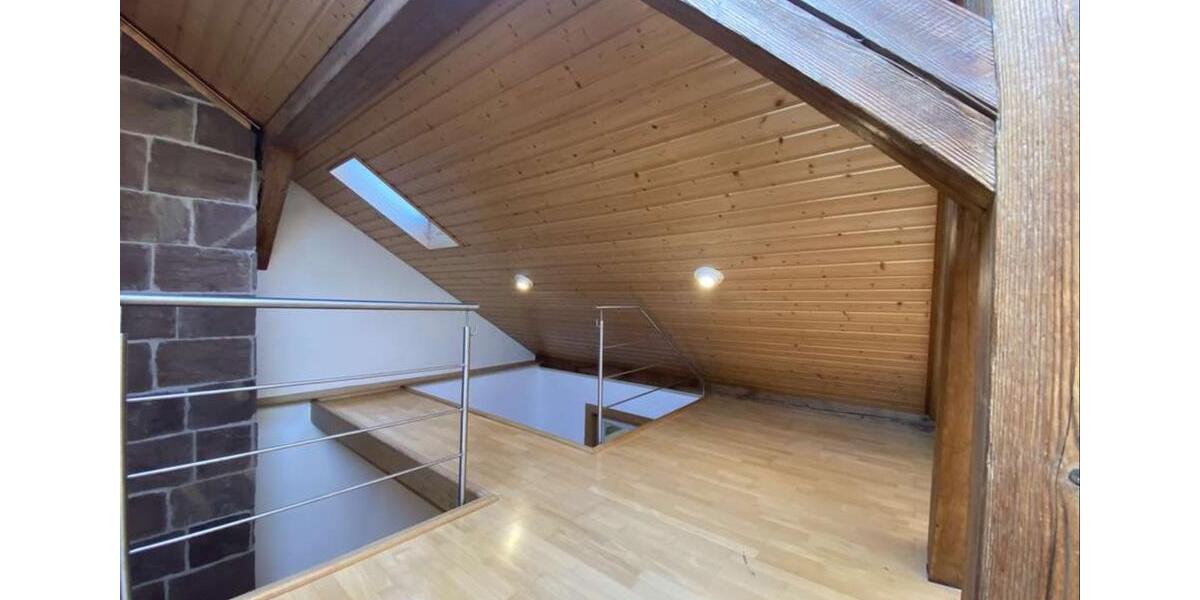 Maisonettenwohnung Tübingen - 3 Zimmer, 70 m&sup2;, 1.100&euro; | Angebot:25945570