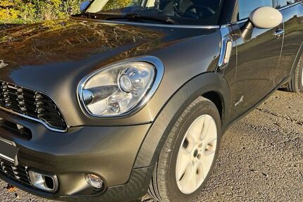 Mini Countryman S (Cooper) 116.000 km 7.800 &euro; Münsingen 72525