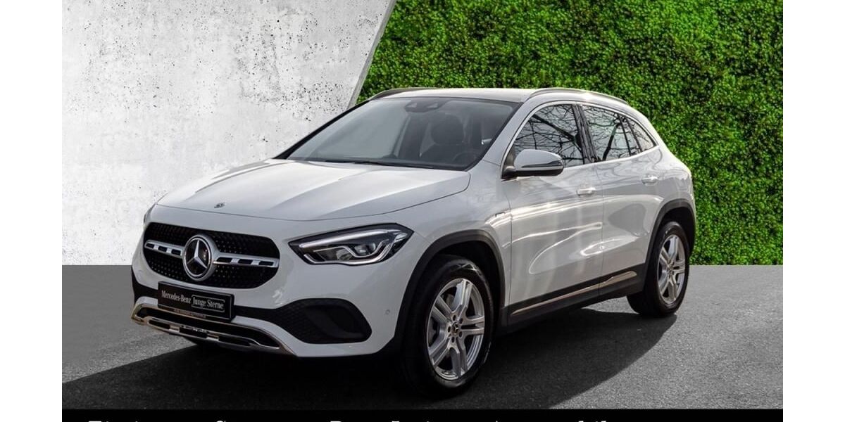 Mercedes-Benz GLA 250 9.500 km 32.480 &euro; Dettingen unter Teck 73265