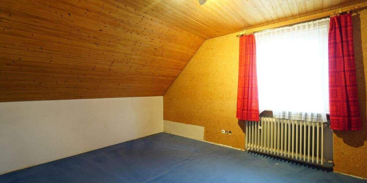 Einfamilienhaus Dettingen an der Erms - 7 Zimmer, 157 m&sup2;, 580.000&euro; | Angebot:25697065