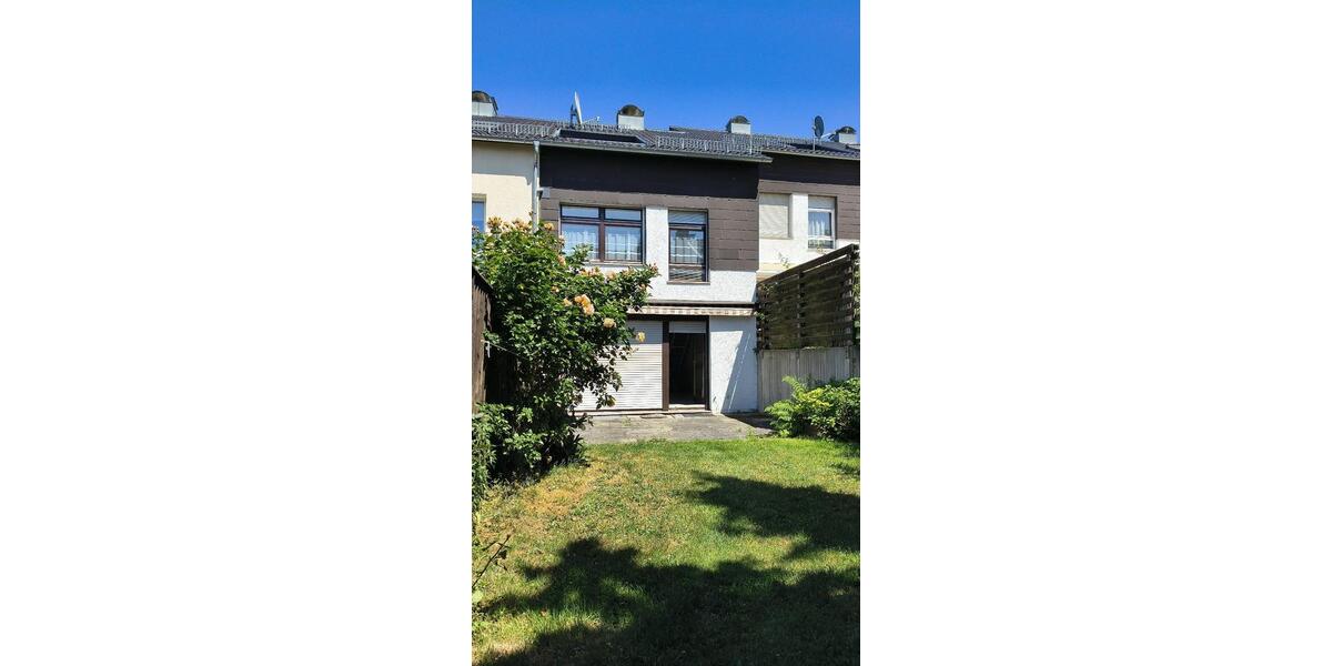 Reihenhaus Böblingen - 5 Zimmer, 156 m&sup2;, 584.000&euro; | Angebot:26976407