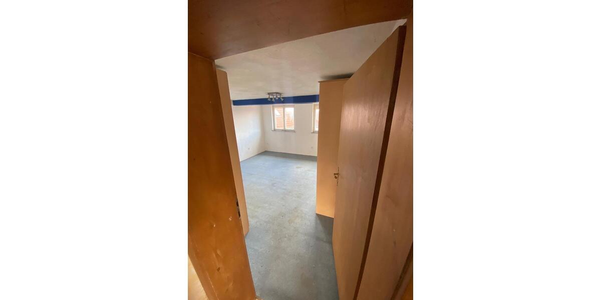 Bauernhaus, Landhaus Hechingen - 5 Zimmer, 148 m&sup2;, 132.000&euro; | Angebot:26066460