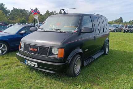 GMC Safari 123.000 km 9.000 &euro; Neufra 72419