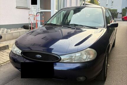 Ford Mondeo 146.000 km 1.450 &euro; Nufringen 71154