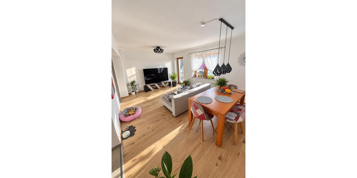 Erdgeschoßwohnung Münsingen - 3.5 Zimmer, 83 m&sup2;, 1.100&euro; | Angebot:27617239