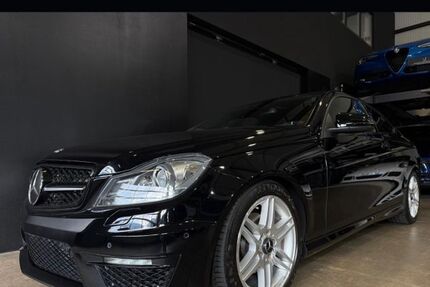 Mercedes-Benz C 250 130.000 km 16.000 &euro; Sindelfingen 71067