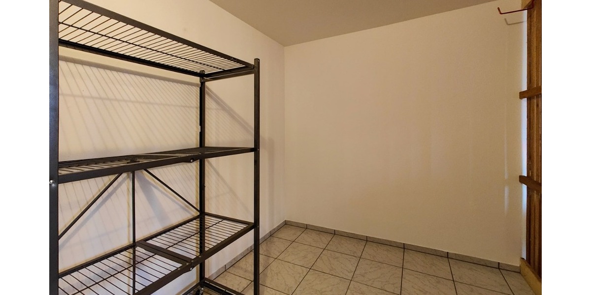 3 Zi-Wohnung in ruhiger Ortsrandlage von Oferdingen - 3- Reutlingen Oferdingen | Angebot:27027216