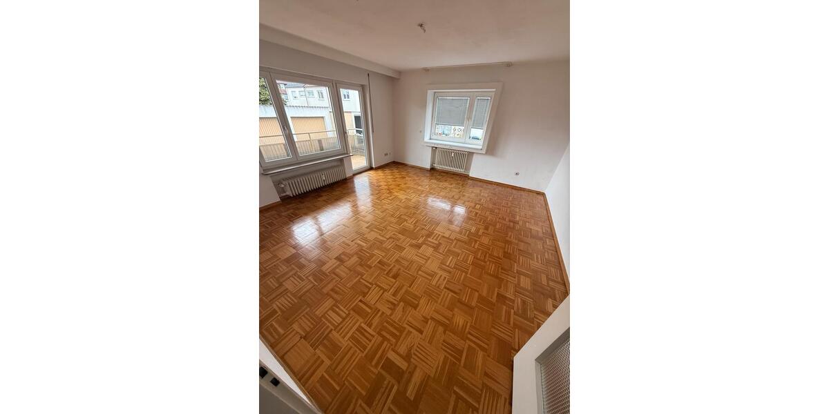 Hochparterre Altdorf - 3 Zimmer, 76 m&sup2;, 1.050&euro; | Angebot:26003069