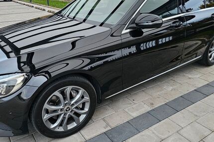 Mercedes-Benz C 250 199.000 km 15.600 &euro; Aichtal 72631
