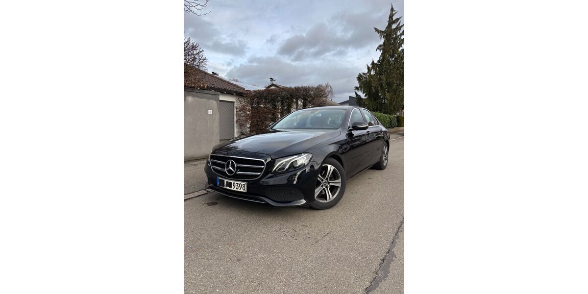 Mercedes-Benz E 220 225.000 km 17.990 &euro; Reutlingen 72766