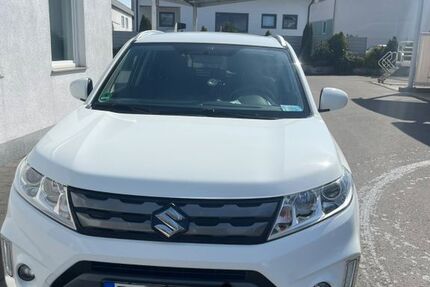 Suzuki Vitara 93.000 km 16.500 &euro; Reutlingen 72768