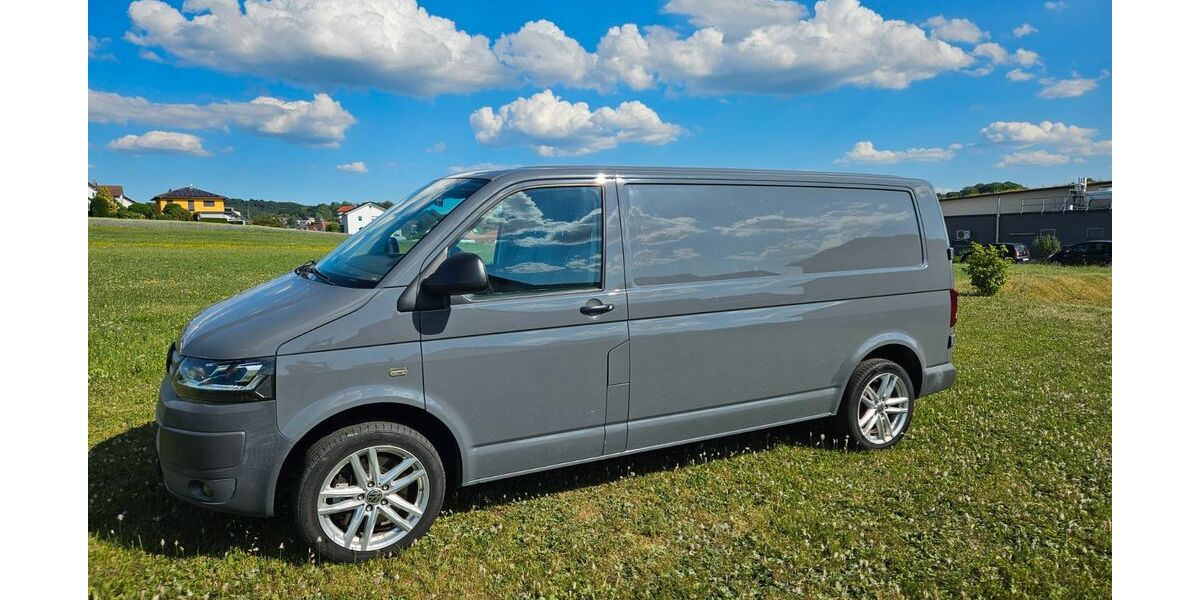 VW T5 Transporter 175.000 km 16.500 &euro; Engstingen 72829