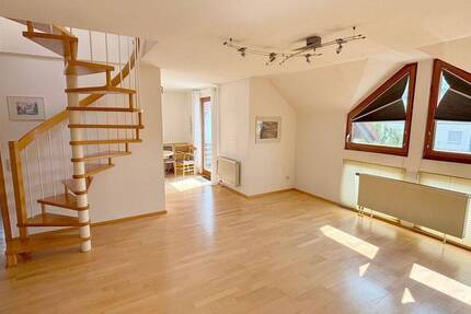 Wohnung Reutlingen Gönningen - 6 Zimmer, 108 m&sup2;, 314.000&euro; | Angebot:25745081