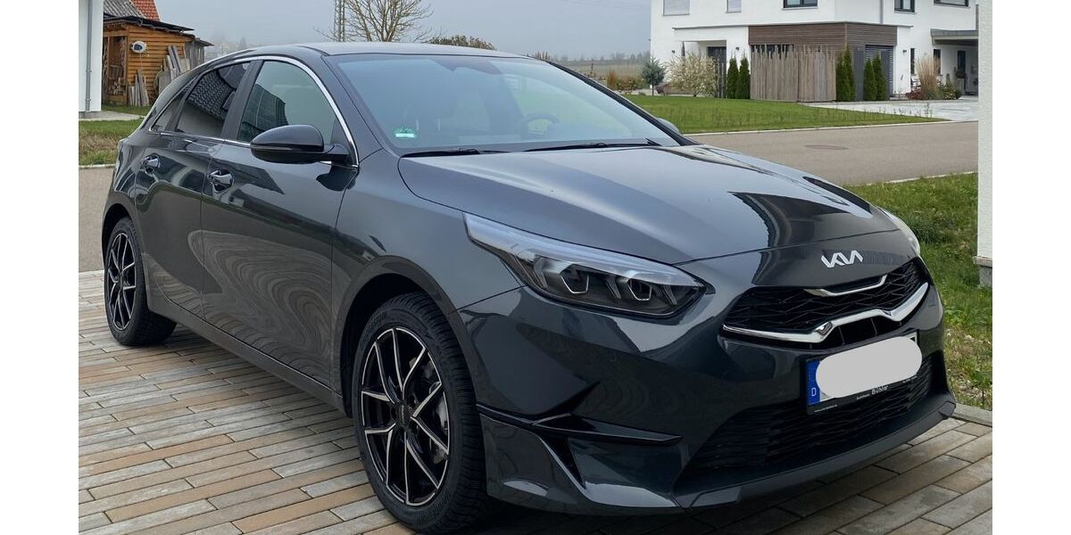 Kia ceed / Ceed 31.500 km 22.300 &euro; Gammertingen 72501