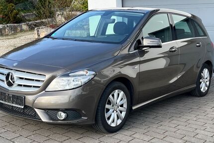 Mercedes-Benz B 180 63.000 km 10.200 &euro; Leinfelden 70771