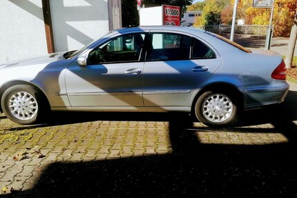 Mercedes-Benz E-Klasse 238.800 km 5.300 &euro; Lichtenstein 72805