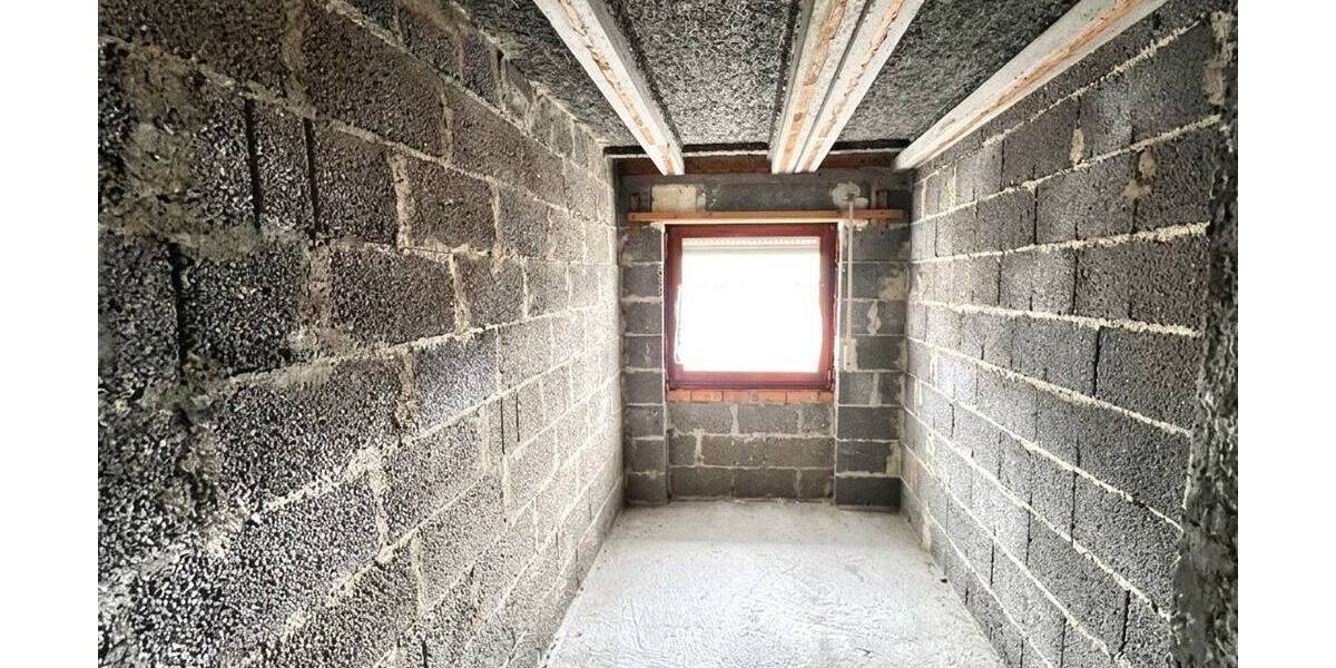 Bauernhaus, Landhaus Burladingen Hörschwag - 5 Zimmer, 118 m&sup2;, 165.000&euro; | Angebot:25815803