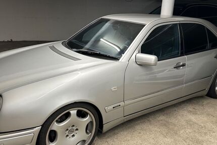 Mercedes-Benz E 50 276.500 km 12.500 &euro; Ehningen 71139