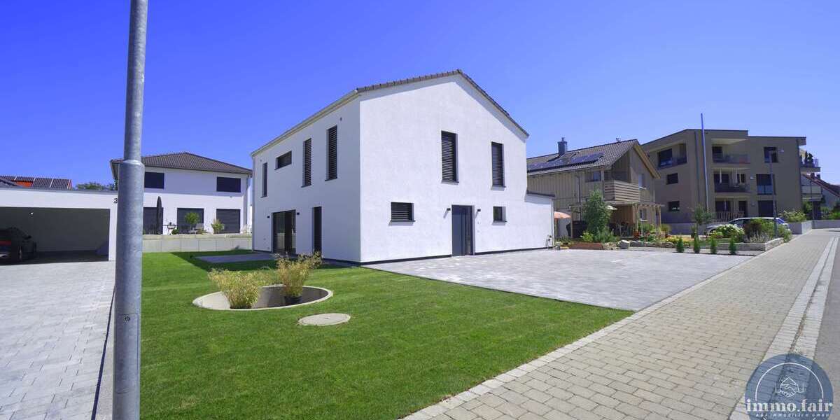 Einfamilienhaus Hülben - 6 Zimmer, 204 m&sup2;, 835.000&euro; | Angebot:27034524