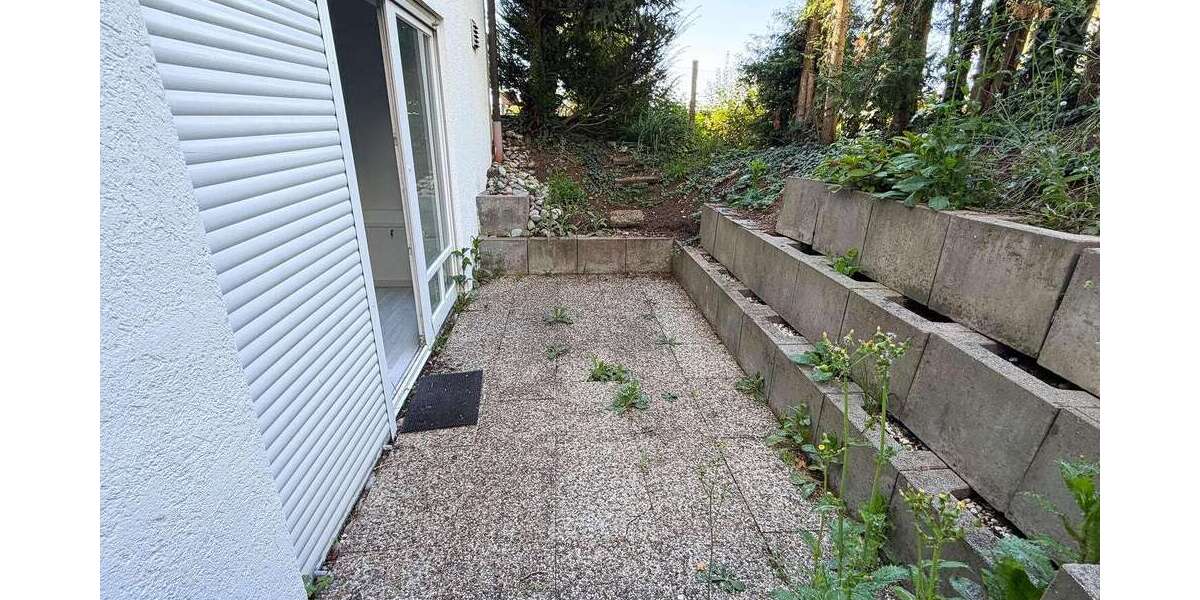 Etagenwohnung Esslingen am Neckar Hegensberg - 2 Zimmer, 61 m&sup2;, 700&euro; | Angebot:27666564