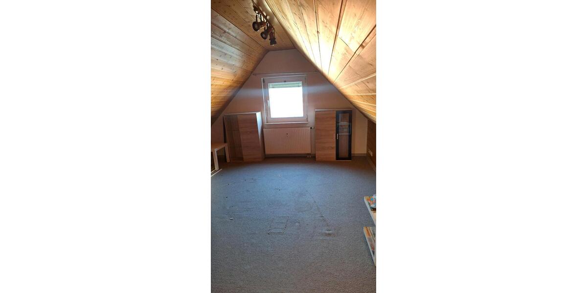 Dachgeschoßwohnung Mössingen - 2 Zimmer, 50 m&sup2;, 800&euro; | Angebot:27570562