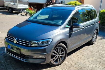 VW Touran 99.800 km 23.950 &euro; Nürtingen 72622