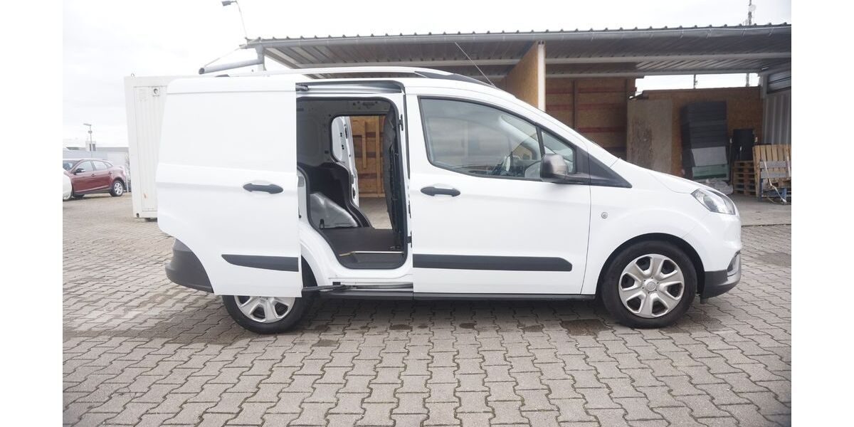 Ford Transit Courier 78.121 km 10.950 &euro; Nufringen/Stuttgart 71154