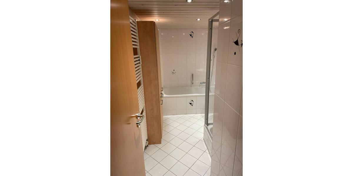 Etagenwohnung Denkendorf - 3.5 Zimmer, 78 m&sup2;, 1.360&euro; | Angebot:26039054