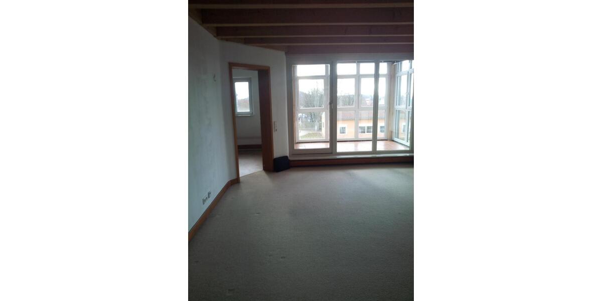 Etagenwohnung Tübingen Lustnau - 3 Zimmer, 74 m&sup2;, 1.200&euro; | Angebot:26704427