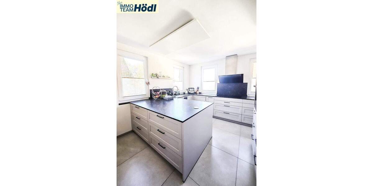 Einfamilienhaus Reutlingen Sondelfingen - 6 Zimmer, 180 m&sup2;, 670.000&euro; | Angebot:25865087