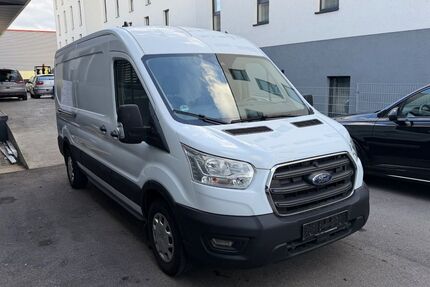 Ford Transit 143.692 km 14.200 &euro; Sindelfingen 71065